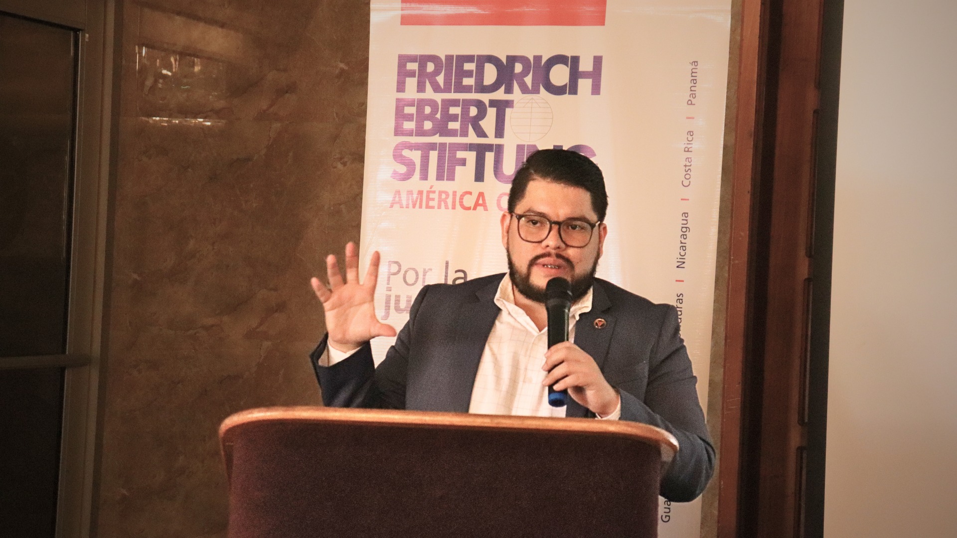 Impulsando el debate sobre la ratificación del Acuerdo de Escazú en Honduras